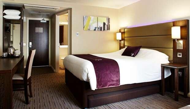 Premier Inn Premier Inn סאפרון וולדן מראה חיצוני תמונה